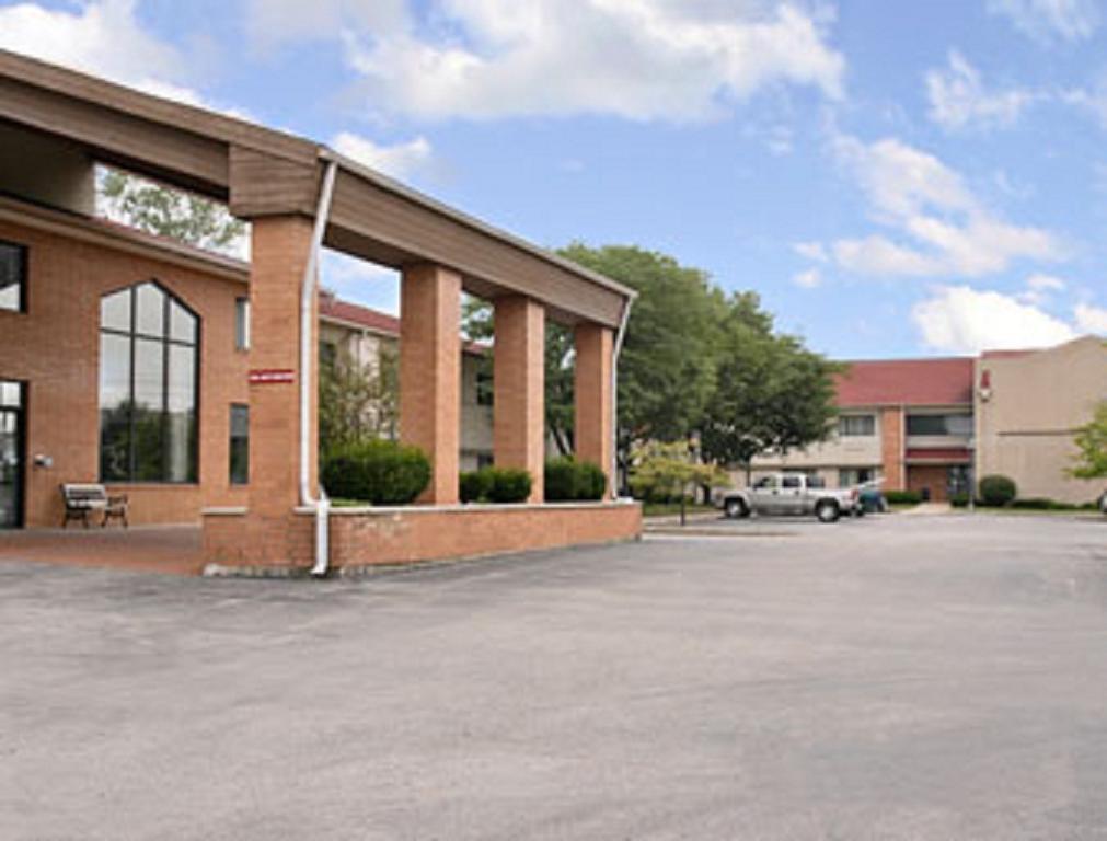 Travelodge Indianapolis Castleton Esterno foto