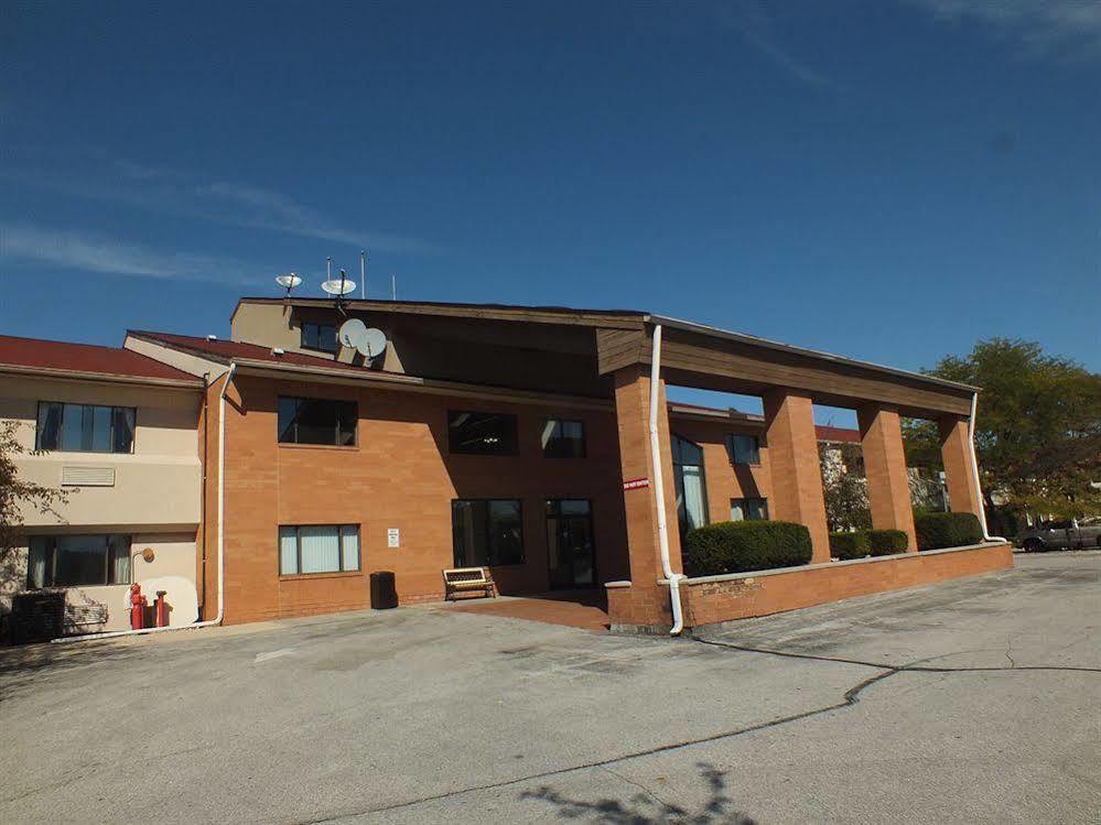 Travelodge Indianapolis Castleton Esterno foto